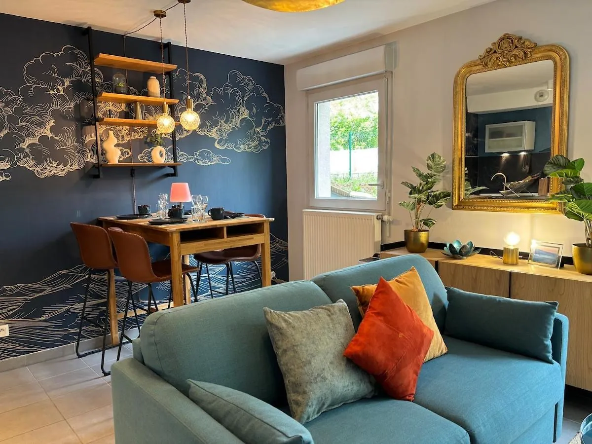 Retro-Chic Elegance With Terrace Near Tramway Apartment Saint-Priest